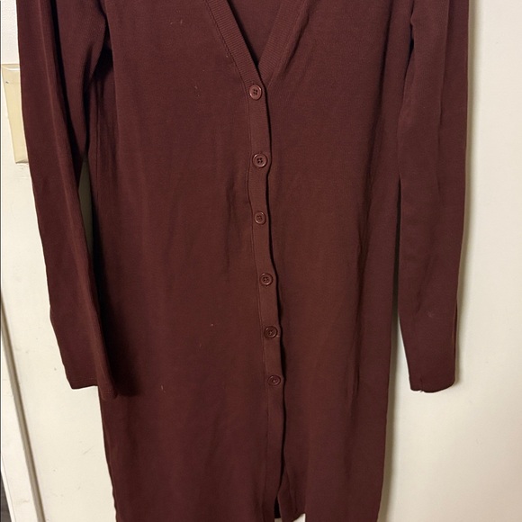 Zara Deep Red Button-Up Cardigan - Picture 2 of 3